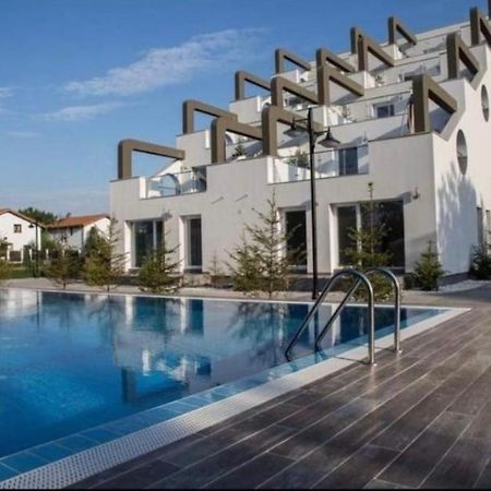 Terrace Apartments Otopeni ! Eksteriør bilde